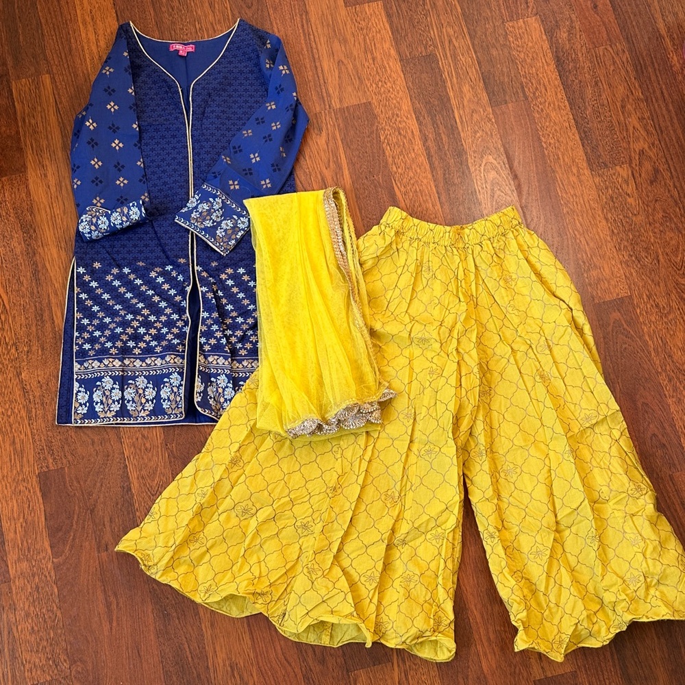 Biba Blue and Yellow Kids Matching Set